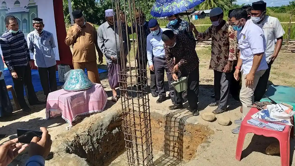 Bupati Abdya Resmikan Pembangunan Masjid Al-Ikhlas di Susoh