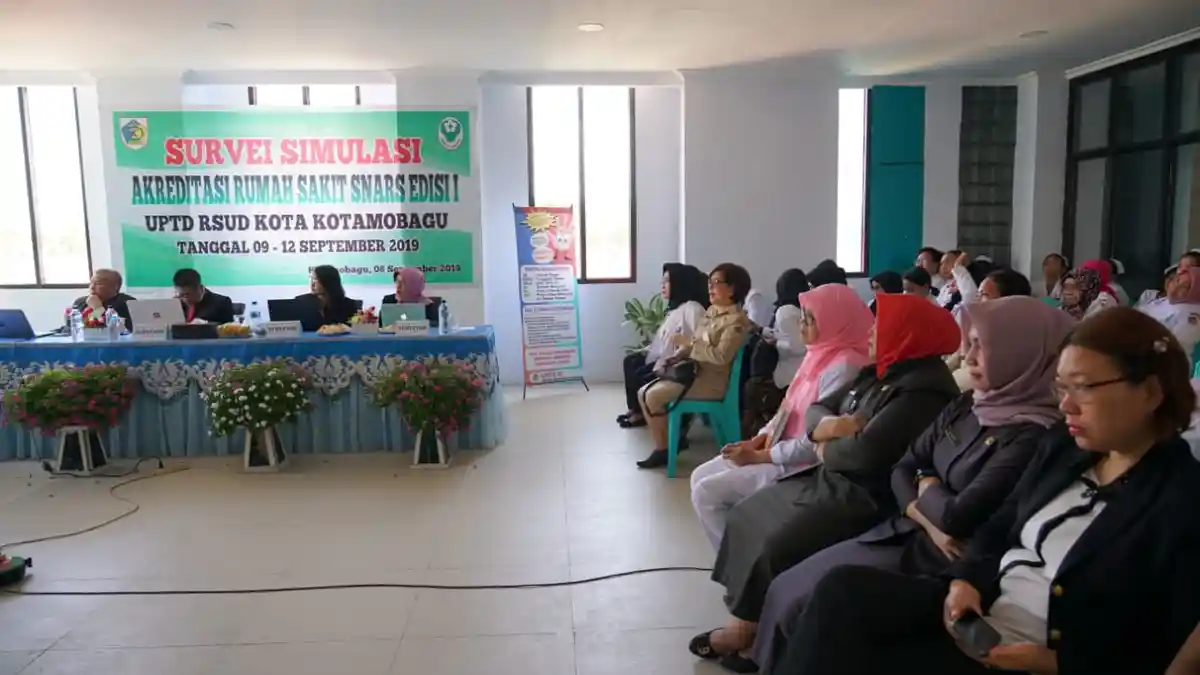 Ketua Tim Survei KARS Minta Staf RSUD Kotamobagu Harus Belajar Regulasi