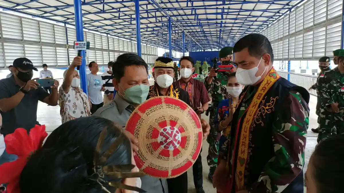 Bertandang ke Nunukan, Kasdam VI/ Mulawarman Brigjen TNI Bintang Beri Peringatan Waspada
