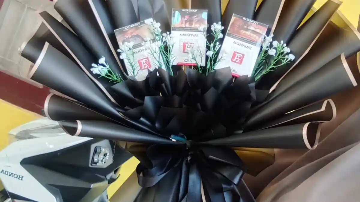 Cara Membuat Buket Rokok, Hadiah Menarik bagi Cowok