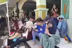 Demi Saksikan Warak Ngendok, Antusias Warga Semarang Rela Tunggu Kirab Dugderan Sejak Pukul 11.00