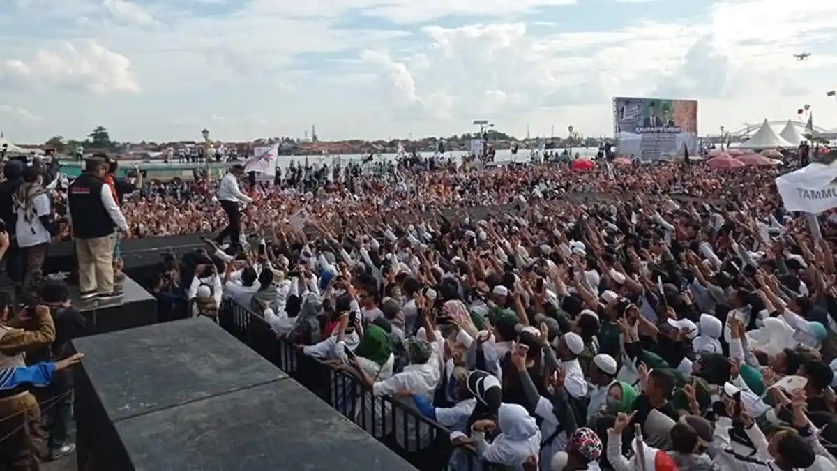 Kata Pengamat, Herman Deru Tak Hadiri Kampanye Anies Baswedan di BKB Palembang