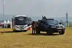Simulasi-pembebasan-sandera-yang-dilakukan-oleh-Batalyon-13-Grup-1-Kopasus-usai-upacara-HJB.jpg