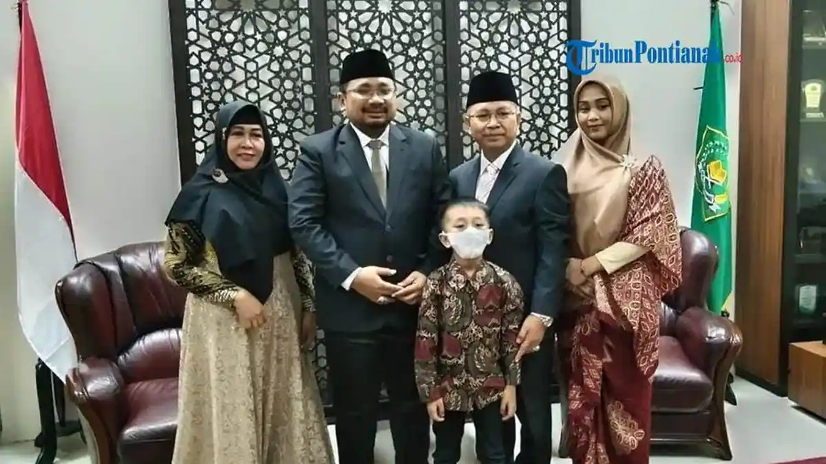 Dr Syarif Kembali Dilantik Sebagai Rektor IAIN Pontianak Periode 2022-2026