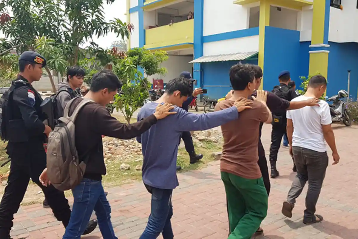 Positif Narkoba, 6 Penghuni Rusun Jatinegara Kaum Ditangkap BNNP Jakarta