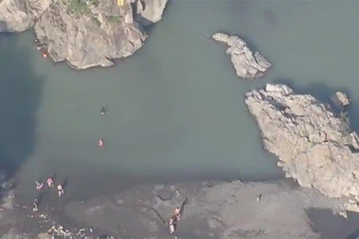 Dengar Kabar Wayan Ada & Arsana Tewas di Jepang, Orangtuanya di Bali Langsung Menangis dan Syok