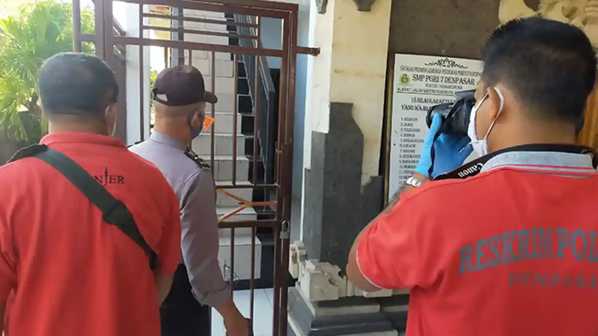 17 Laptop Raib di SMP PGRI 7 Denpasar Akibat Disatroni Maling