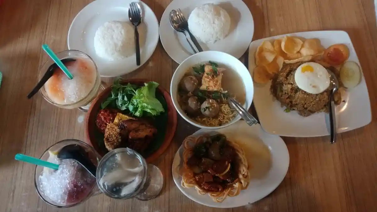 Daftar dan Harga Menu Bakso Lapangan Tembak Senayan, Tersedia Juga Nasi Sapi Lada Hitam