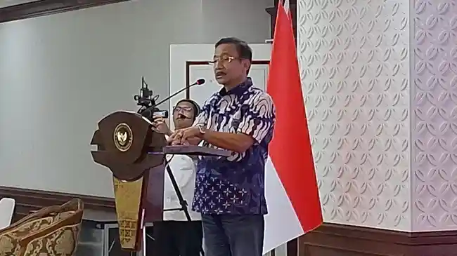 Kelakar Ketua MK Suhartoyo Disindir Stunting oleh Jimly Asshiddiqie: MBG Penting Bagi Saya