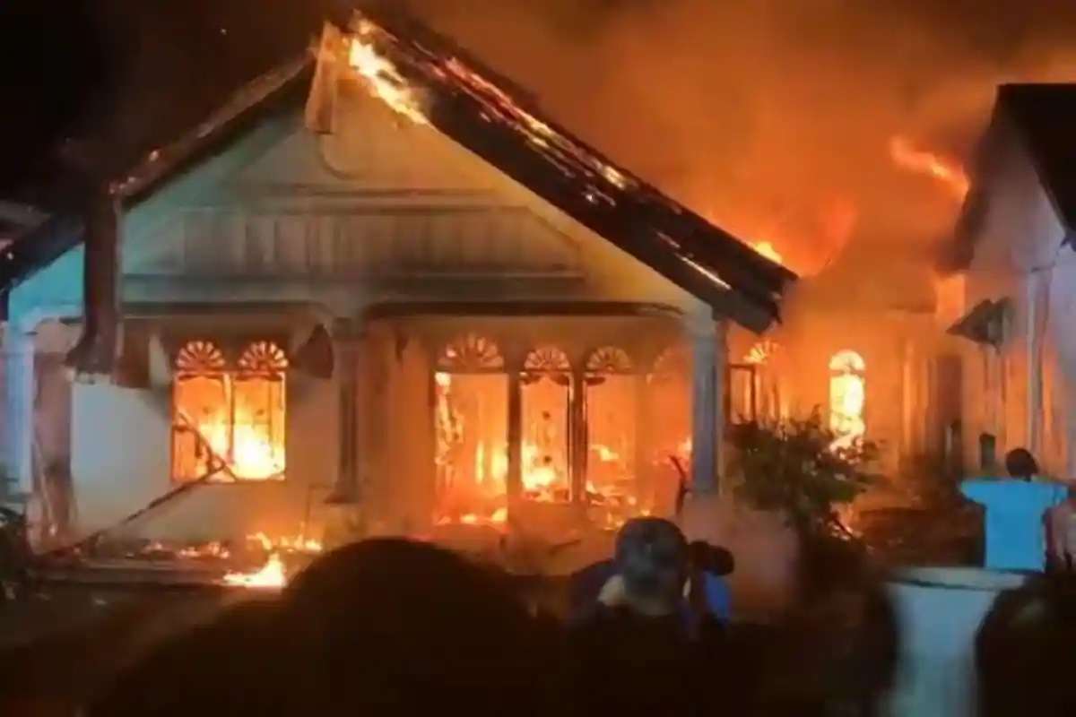 Tiga Rumah di Aceh Barat Ludes Dilalap Api, Penyebab Kebakaran Belum Diketahui