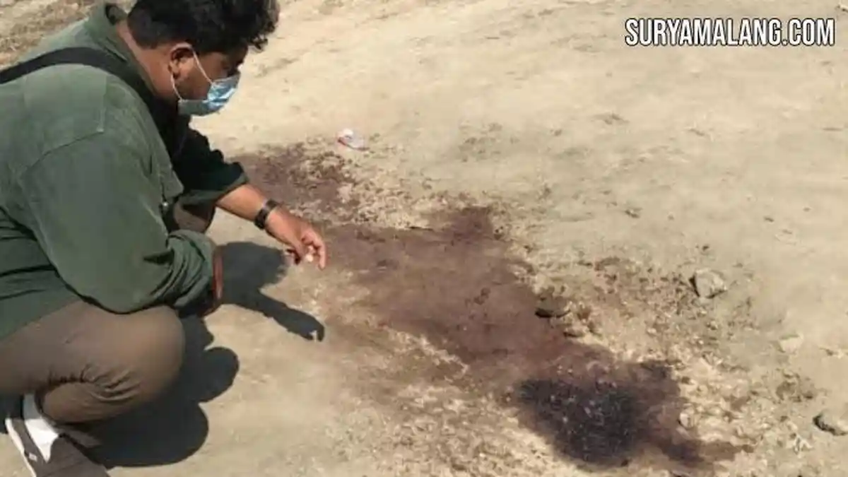 Tangan dan Kaki Pemuda 18 Tahun Bersimbah Darah di Desa Sepande, Sidoarjo