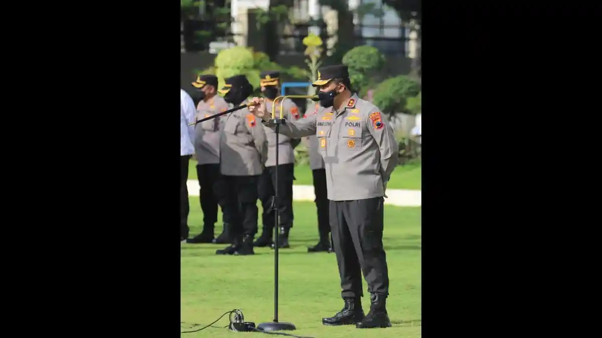 Anak Buahnya Selingkuh dengan Istri Anggota TNI, Kapolda Jateng Naik Pitam, Tonton Videonya!