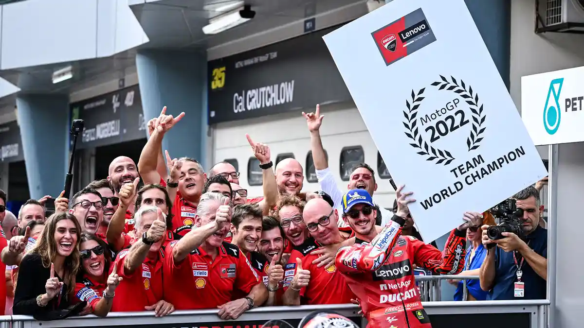 Bagnaia Butuh Dua Poin Menuju Triple Crown, Juara Dunia MotoGP 2022 ...