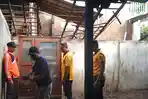 korban-puting-beliung-di-Madiun-Jatim.jpg