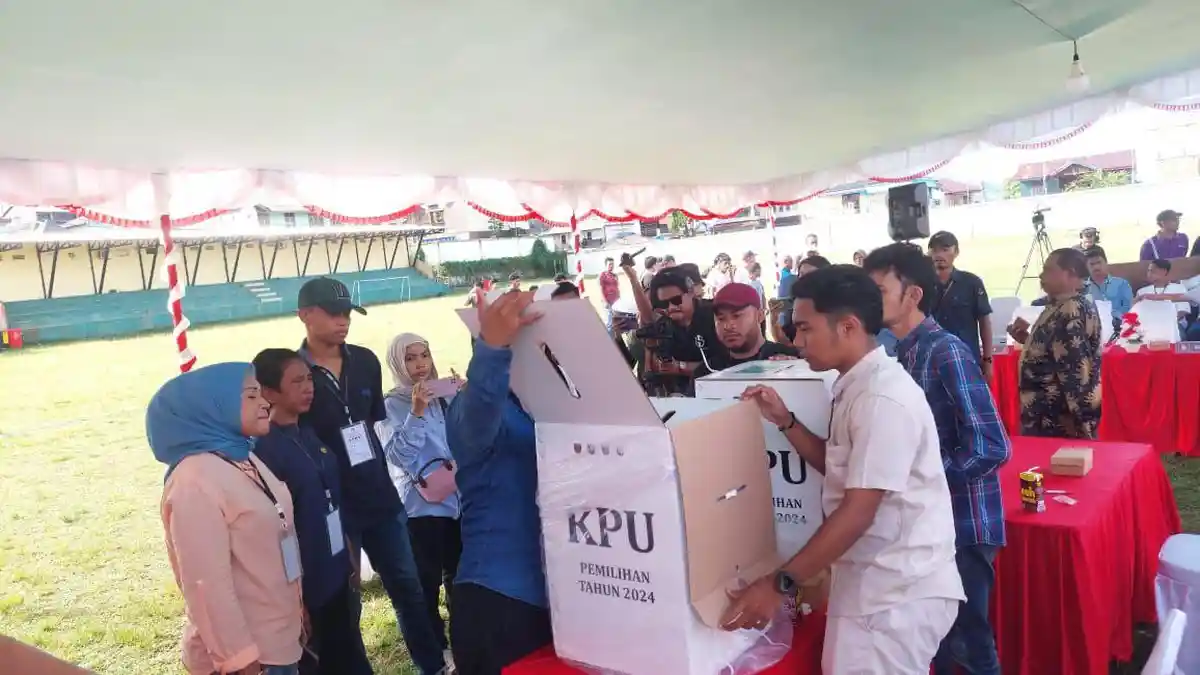 KPU Ambon Simulasi Pemungutan dan Perhitungan Suara Pilkada 2024