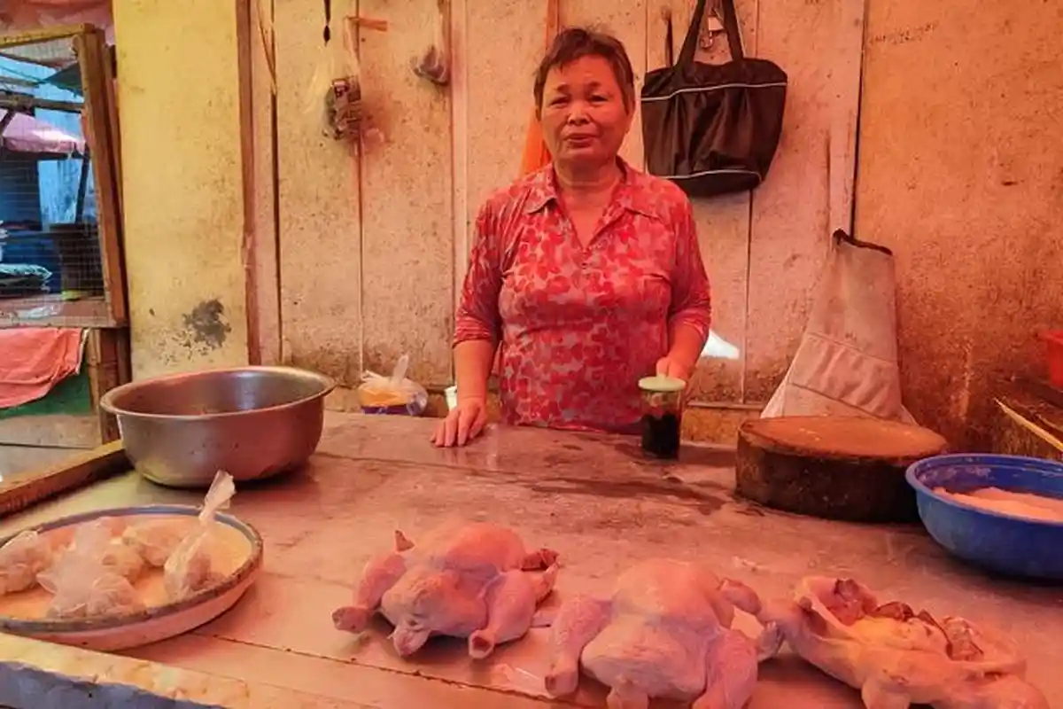 Pedagang Sebut Pemasangan Portal di Pasar Pinasungkulan Manado Buat Pendapatan Menurun Drastis