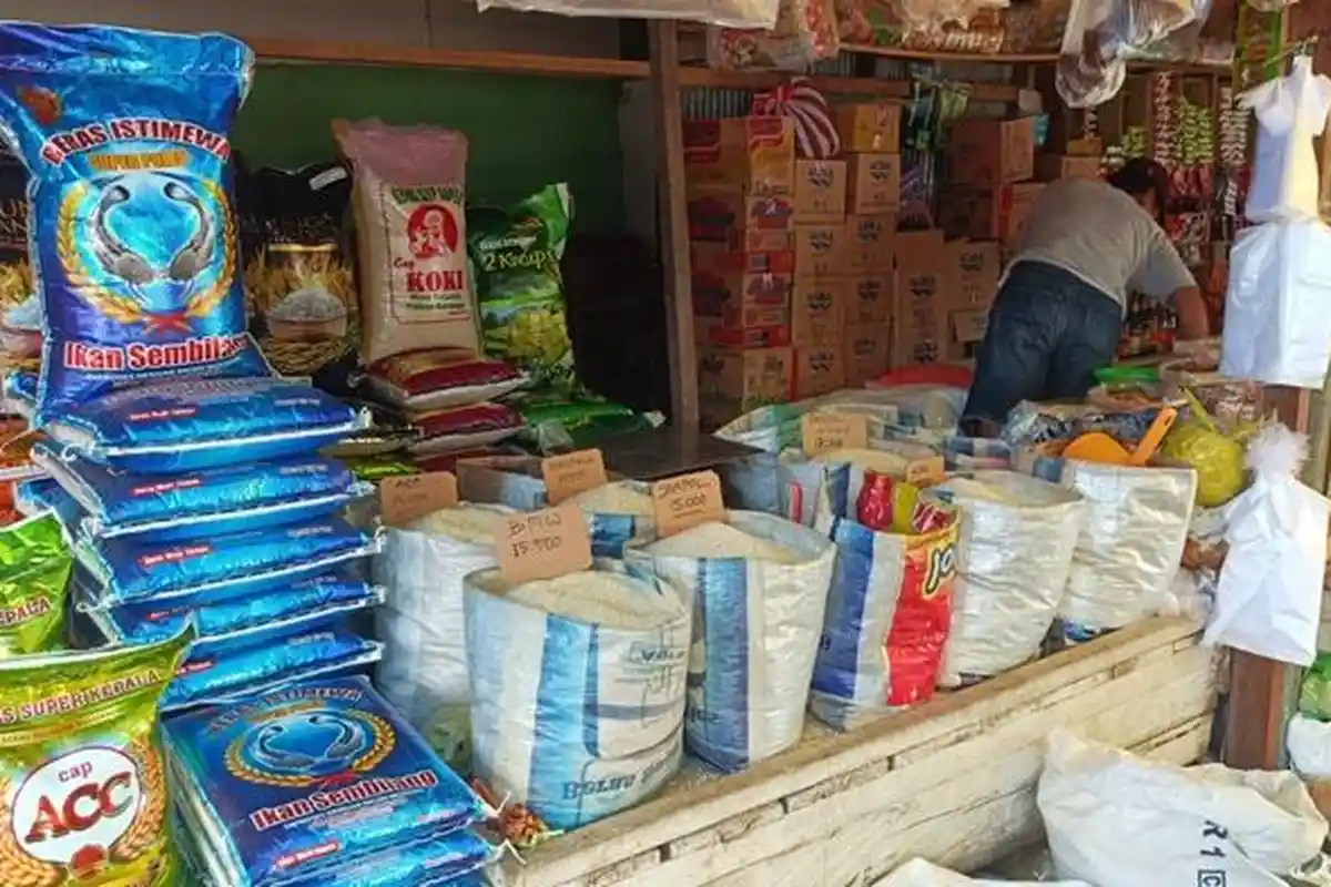 Tembus Rp 18 Ribu Per Kilogram, Bulog Paser Ungkap Penyebab Harga Beras Terus Melonjak