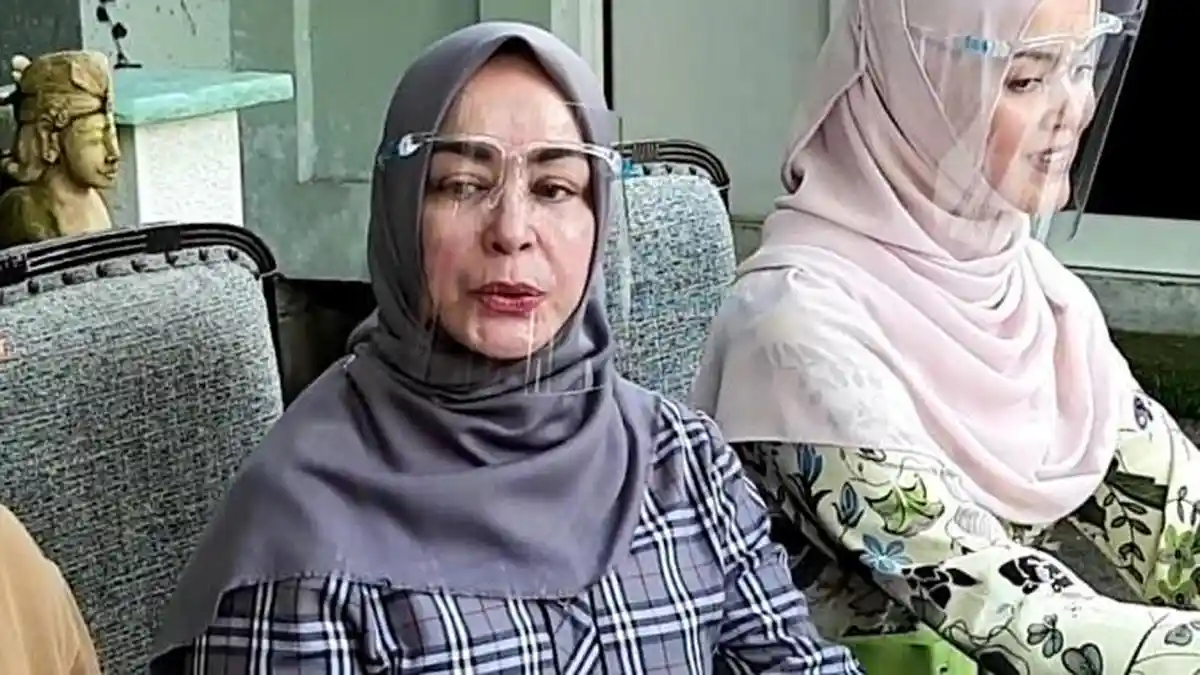 Chintami Atmanegara Laporkan Deanni Ivanda ke Polisi, Tuduhannya Perusakan Barang di Rumahnya