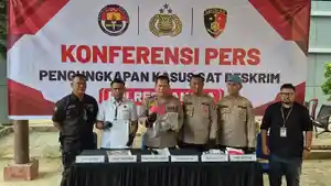 konferensi-pers-di-mapolres-langsa.jpg