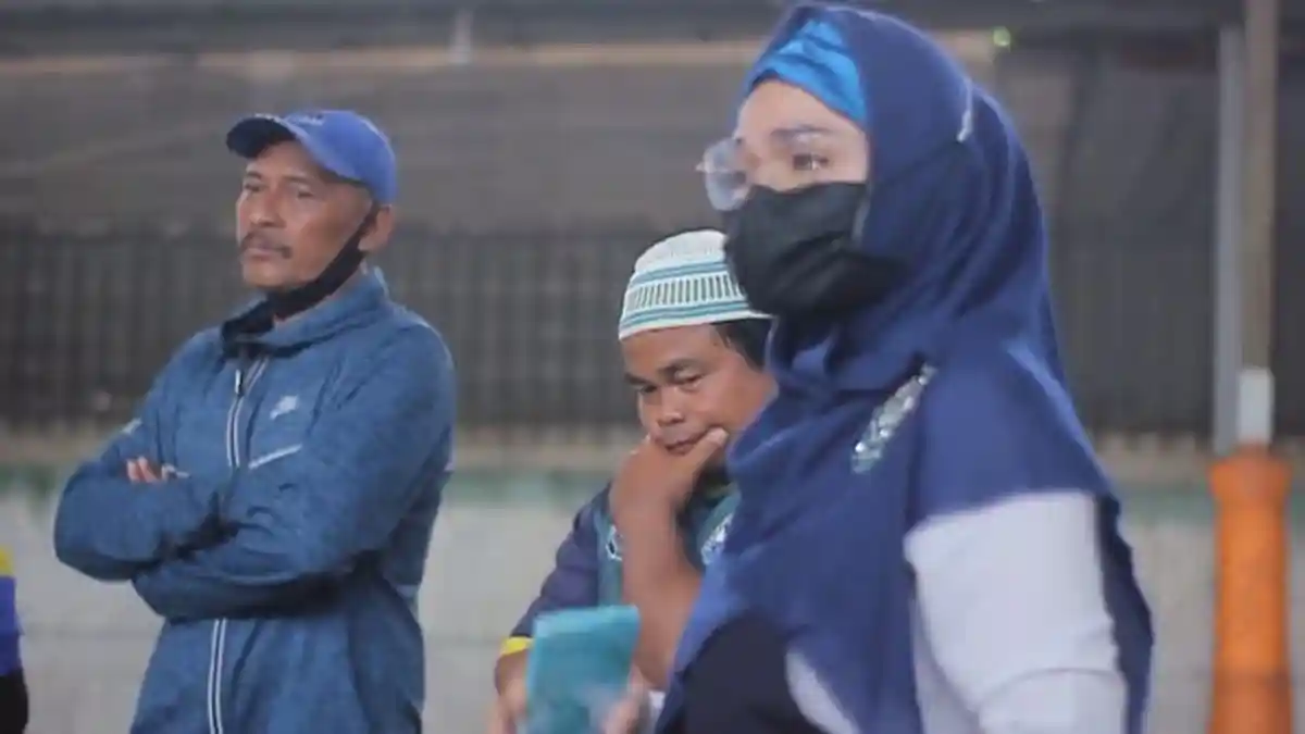 Kisah Cinta The Legend PS Palembang, Indra Sistiyono Bertemu Istri Saat Patah Kaki