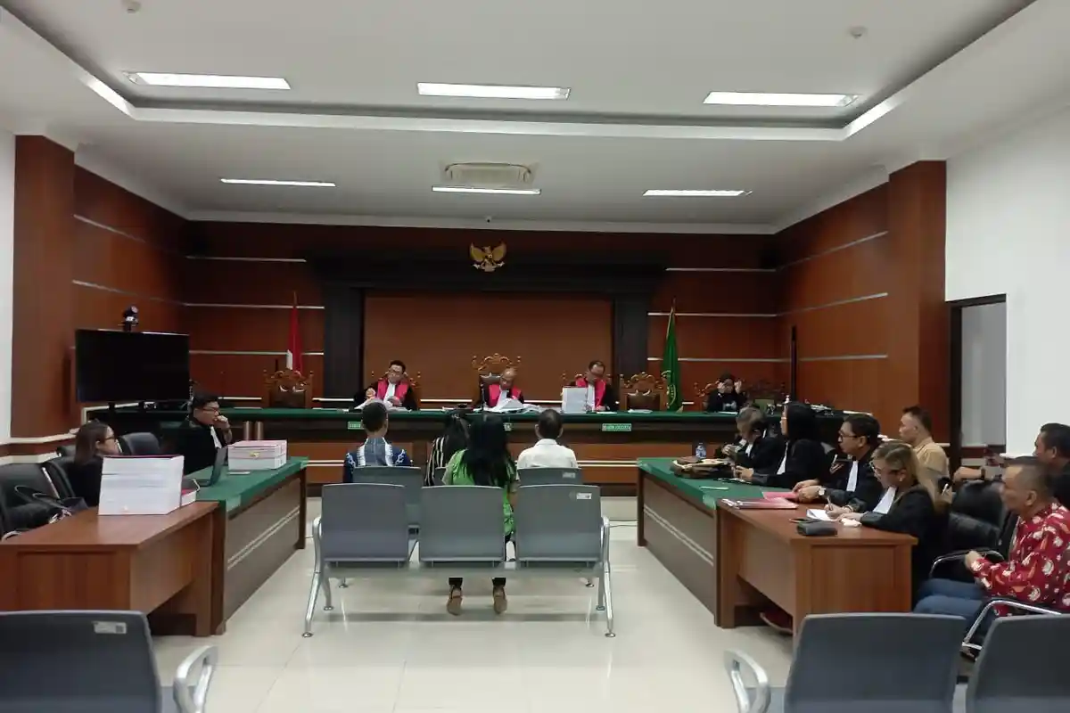 Bendahara Dinsos Manado Beber Sammy Kaawoan Terima Uang Rp 150 Juta dari Penyedia Ikan Kaleng