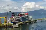Suasana-di-Pelabuhan-Ambarita-pada-hari-ini-Minggu-672025.jpg