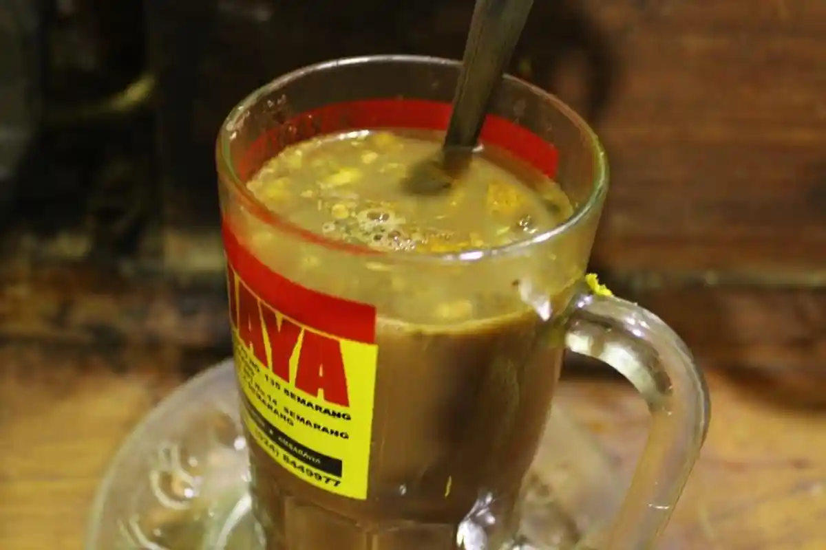 Resep dan Manfaat Wedang Jahe Rempah bagi Kesehatan