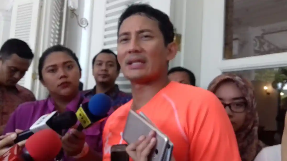 Sandiaga Uno Mengaku Sudah Bersurat Kepada PT KAI Untuk Menata Tanah Abang