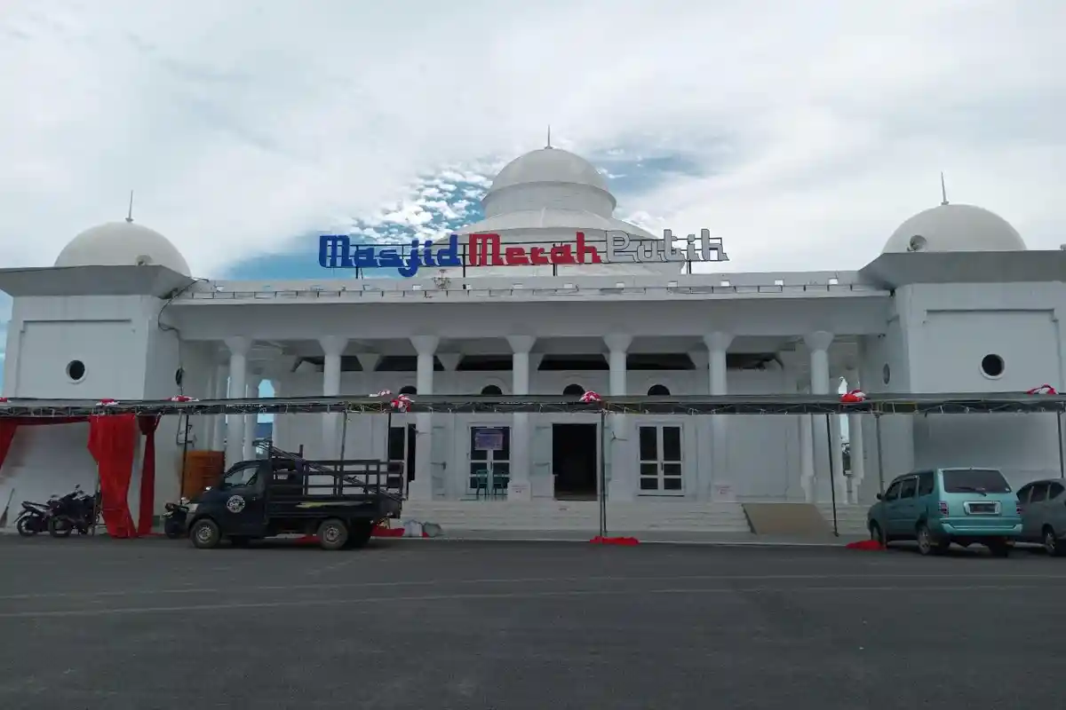 Pemkot Bengkulu Gelar Shalat Id 1445 H di Masjid Merah Putih, akan Ada Open House Pj Walikota