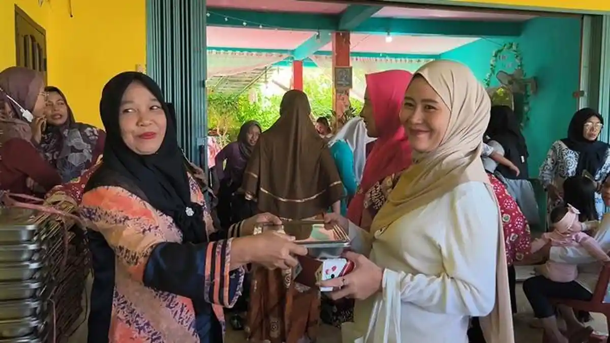 Senyum Semringah Lagesa dan Asa Ibu Hamil Palembang Gapai Gizi Sehat Gratis