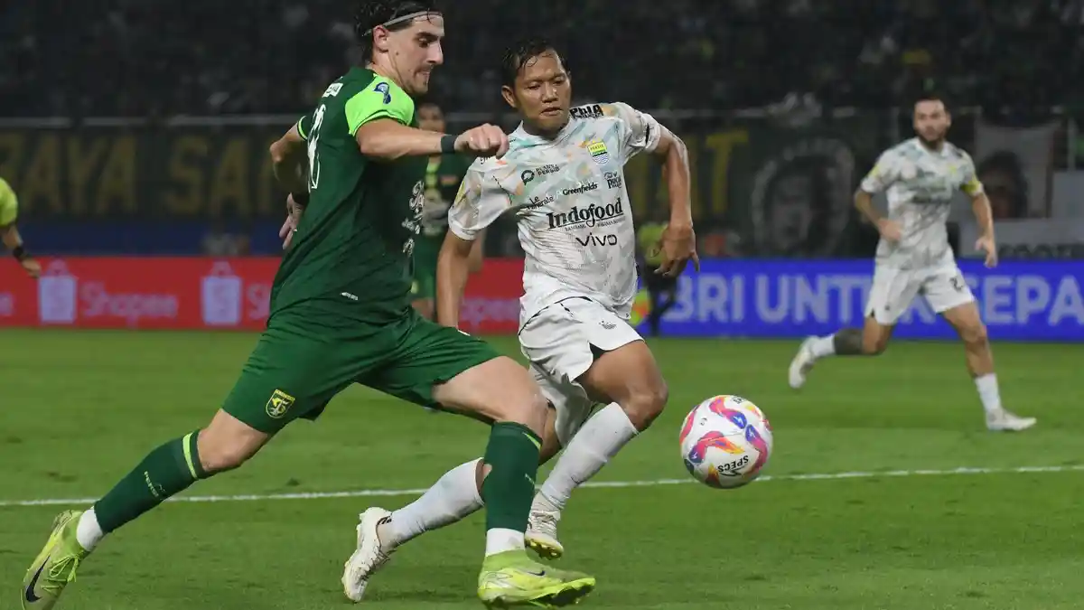 Komentar Paul Munster seusai Timnya Menang 4-1 dari Persib: Malam Spesial