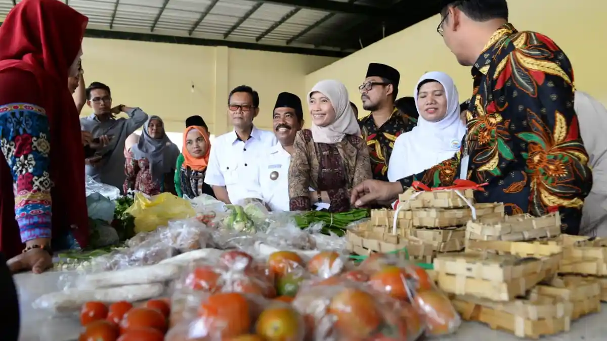 Kemendes PDTT Berharap Pasar Waru Jadi Contoh Pasar Kawasan Di Demak