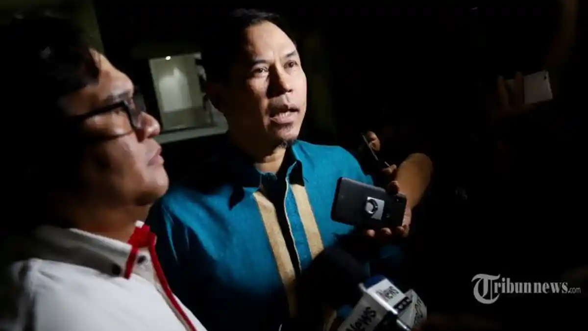 Munarman Benarkan Rekaman Suara Pengikut FPI Jauhkan Mobil Penguntit untuk Amankan Habib Rizieq