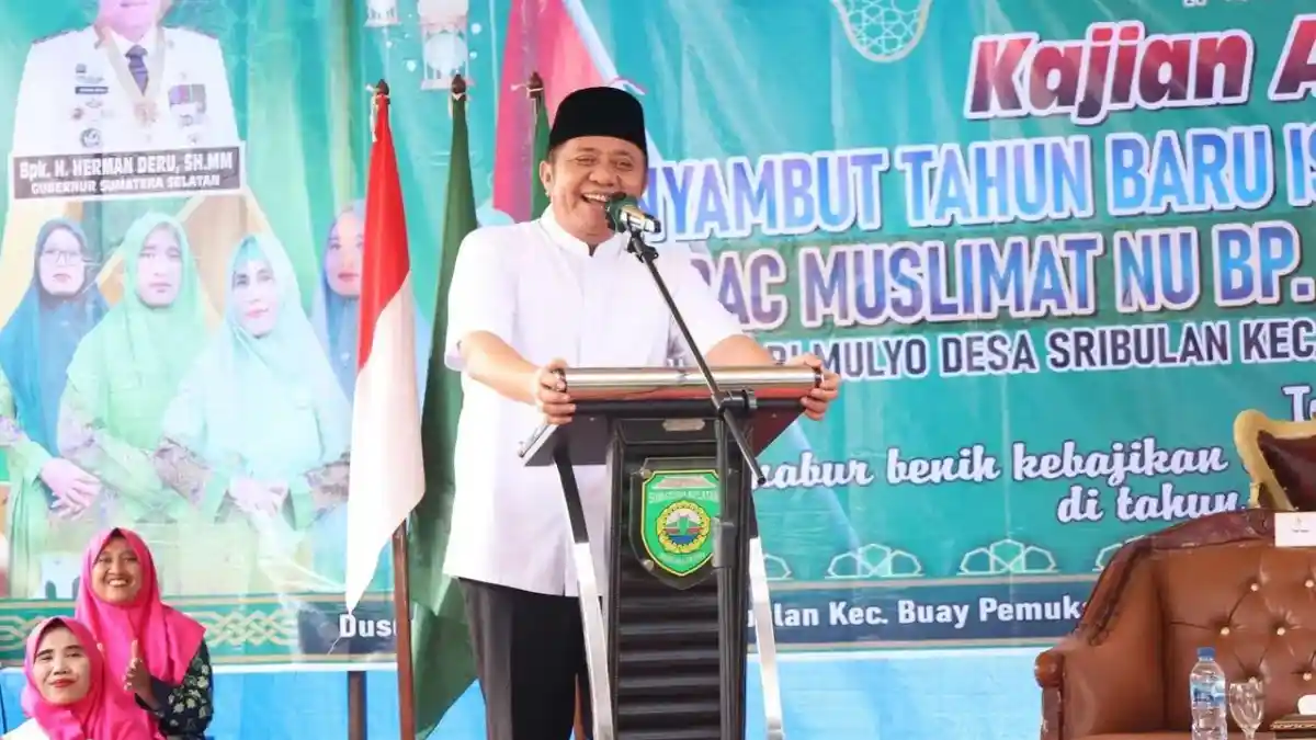 Bupati Enos Hadiri Pengajian Muharram di Desa Sri Bulan, Diikuti Ratusan Warga