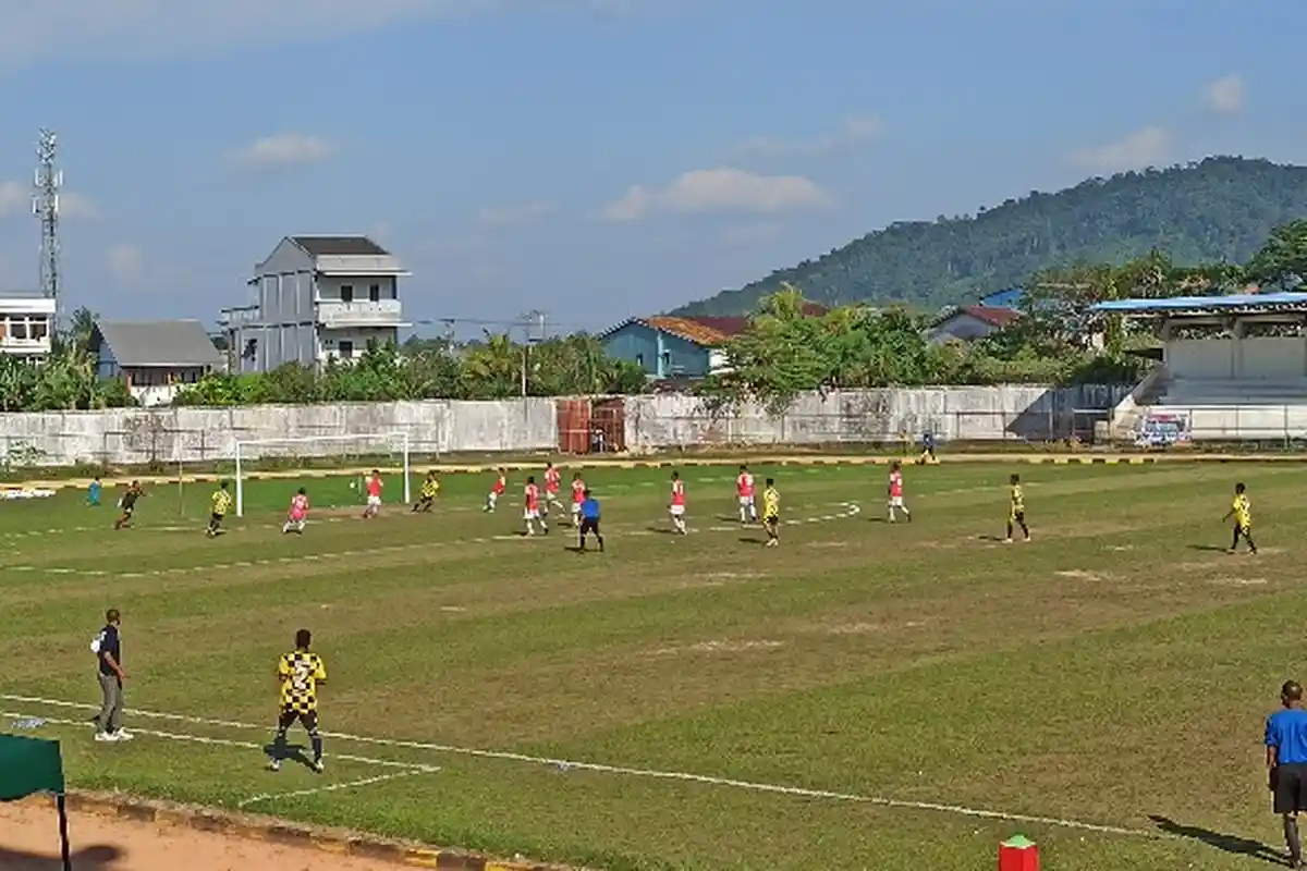 LIGA 3 Zona Kalbar, Gabsis Sambas Permalukan PS Singkawang Dengan Skor 2-1