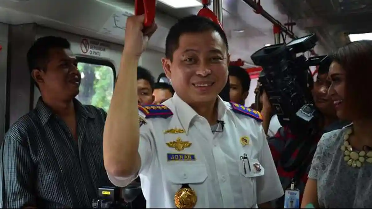 Merasa Bertanggungjawab Macet Saat Natal, Dirjen Perhubungan Darat Mundur. Ini Kata Menhubnya