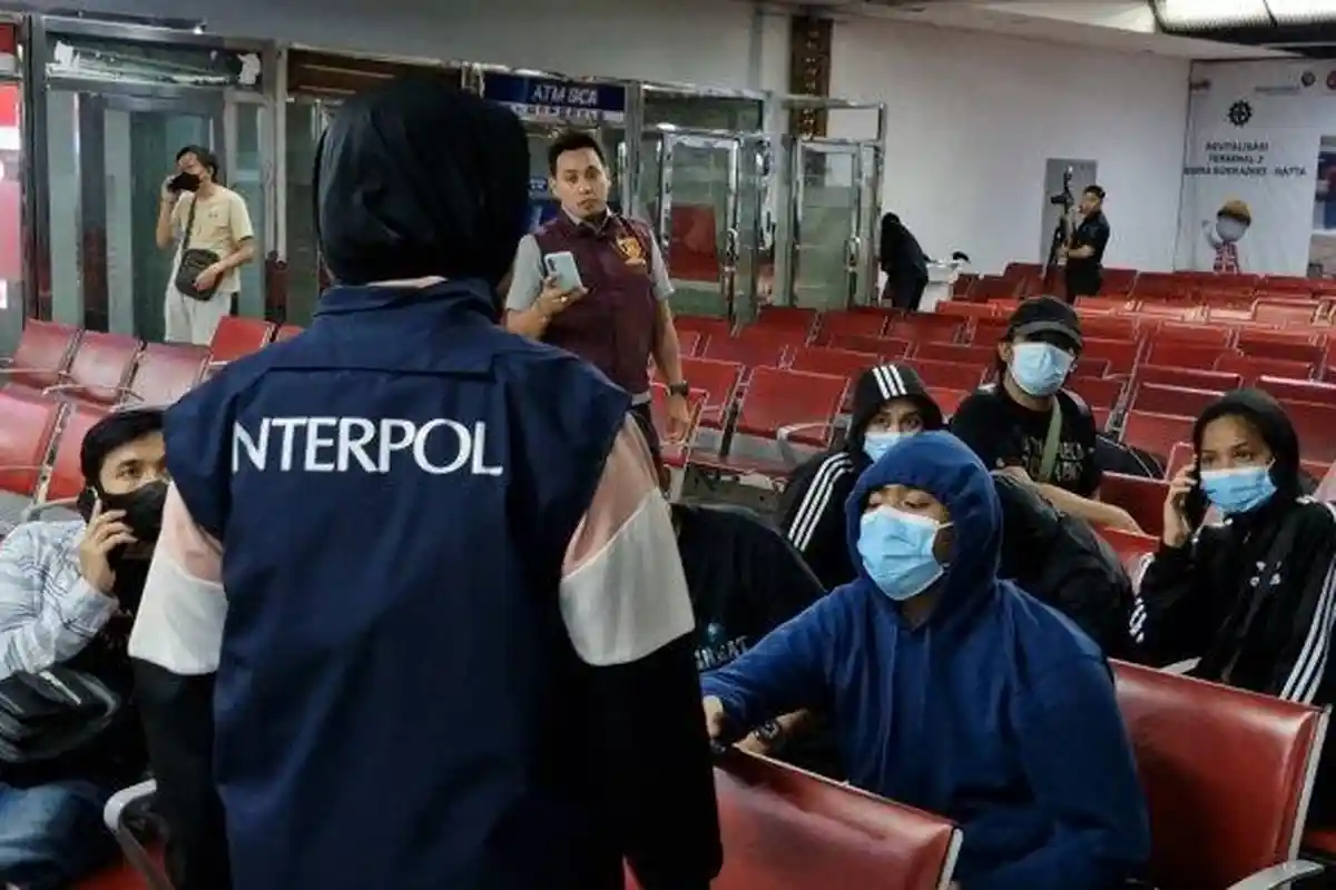 Dideportasi Filipina karena Jadi Operator Judi Online, 67 WNI Tiba di Indonesia