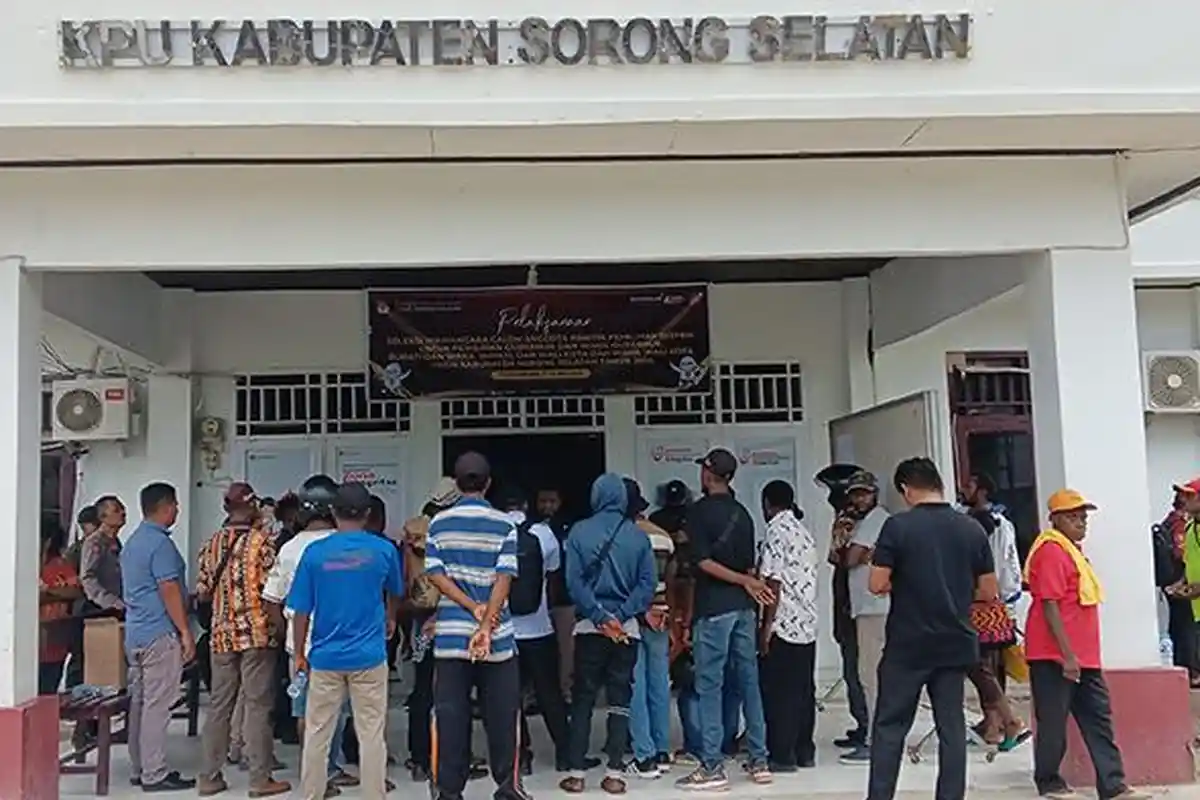 Peserta Tak Lulus Seleksi PPD Datangi Kantor KPU Sorong Selatan, Aspirasi Akan Diteruskan Berjenjang
