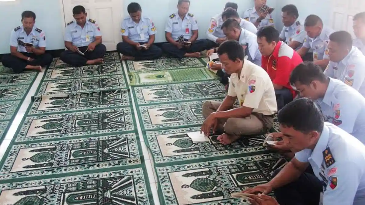 Lanud Tanjungpandan Gelar Salat Gaib Doakan Korban Hercules