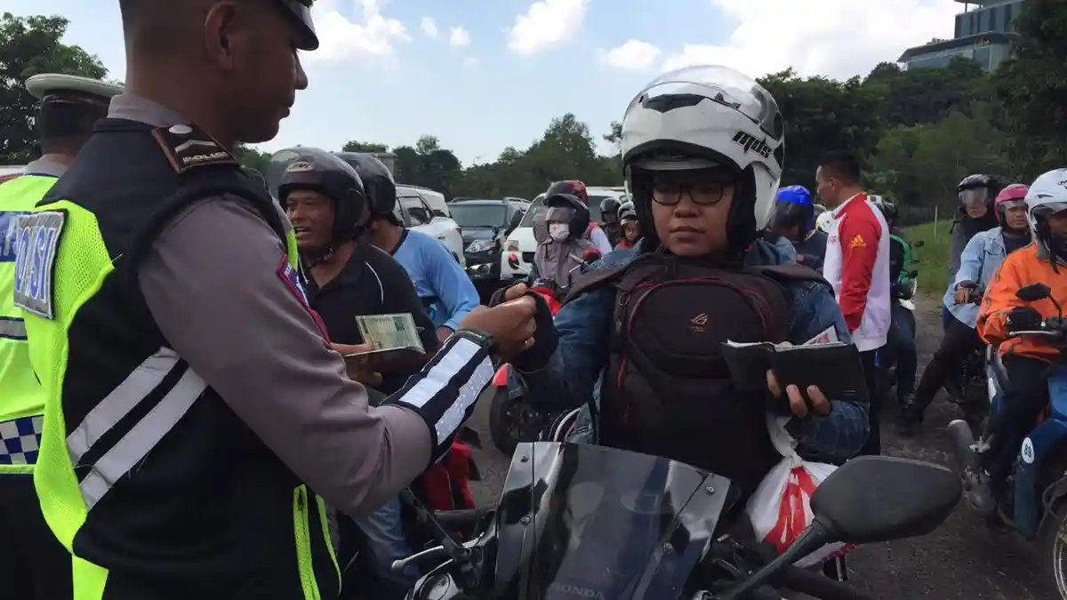 Operasi Zebra, Polisi Militer Temukan Pengendara Sipil Beratribut TNI