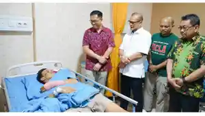JENGUK-AFANDI-Direktur-Human-Capital-dan-Umum-BPJS.jpg