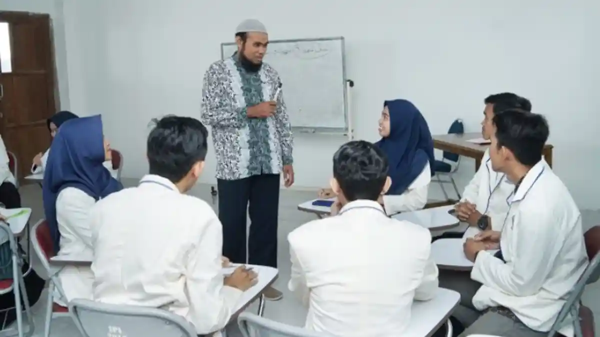 Institut Parahikma Indonesia Bekali Bahasa Inggris dan ICT untuk Mahasiswa Semua Jurusan
