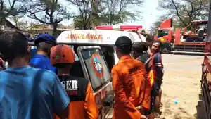 BREAKING-NEWS-Korban-Hilang-Terseret-Arus-Muara-Sungai-Opak-Ditemukan-Meninggal.jpg