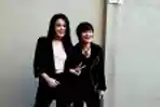 Duo Cewek Black Champagne Mita dan Citra