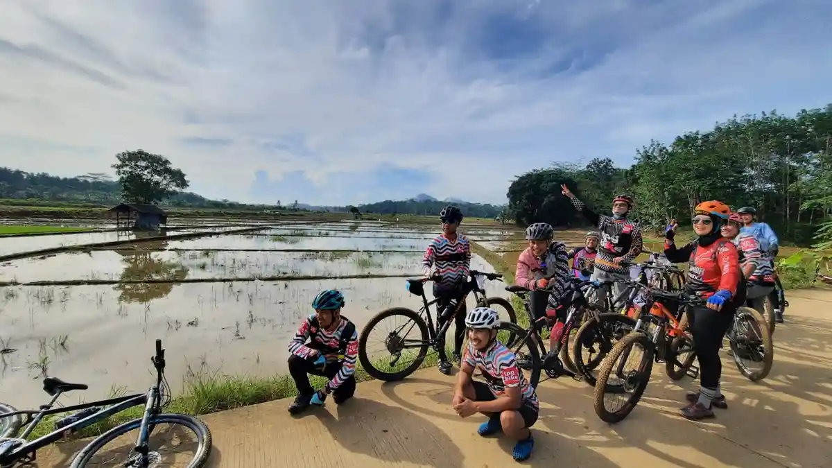 Bupati Kukar Promosikan Keindahan Alam kepada 500 Peserta Gowes Gawal Kukar