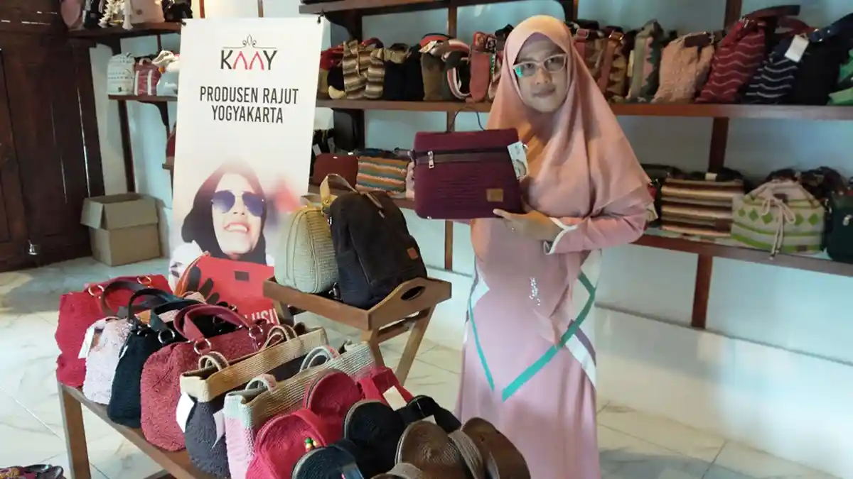 Tas Rajut dari Bantul Ini Diekspor Hingga Amerika dan Eropa
