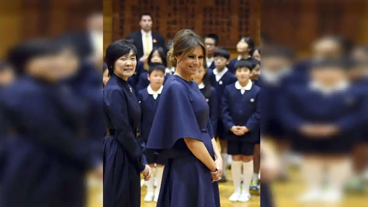 Jarang Mengikat Rambut, Melania Trump Tampil Berbeda di Jepang