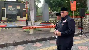Andree-Algamar-di-Monumen-Gempa-Padang-Jumat-2992023.jpg