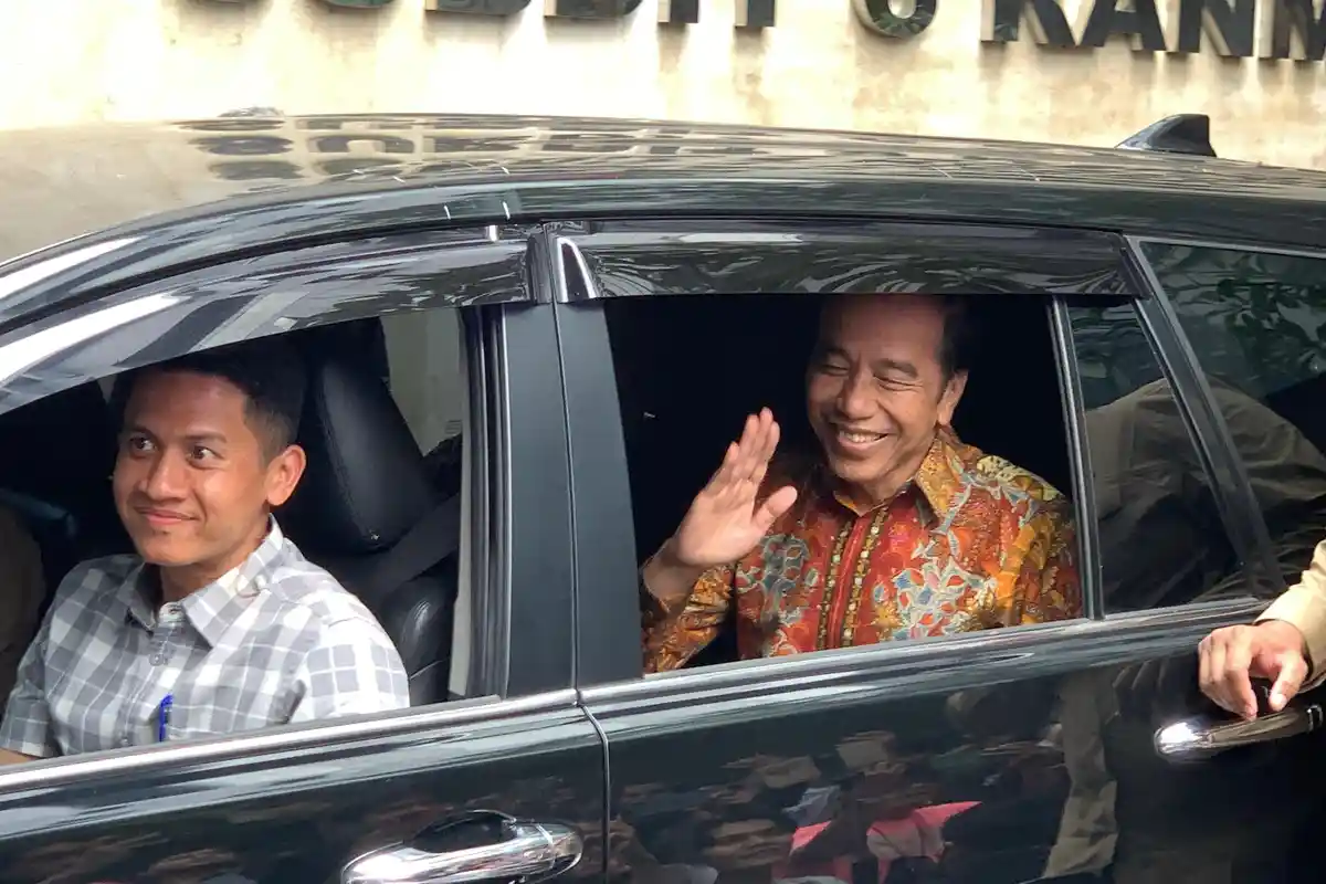 Mantan Ketua KPK Sebut Jokowi Memang Harus Dilawan dengan Berbagai Macam Kekuatan