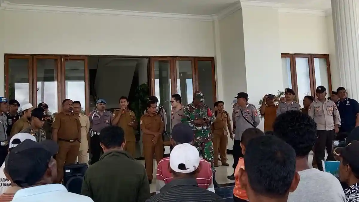 Warga Desak Bupati Halmahera Timur Maluku Utara Copot Kades Wailukum, Ini Penyebabnya